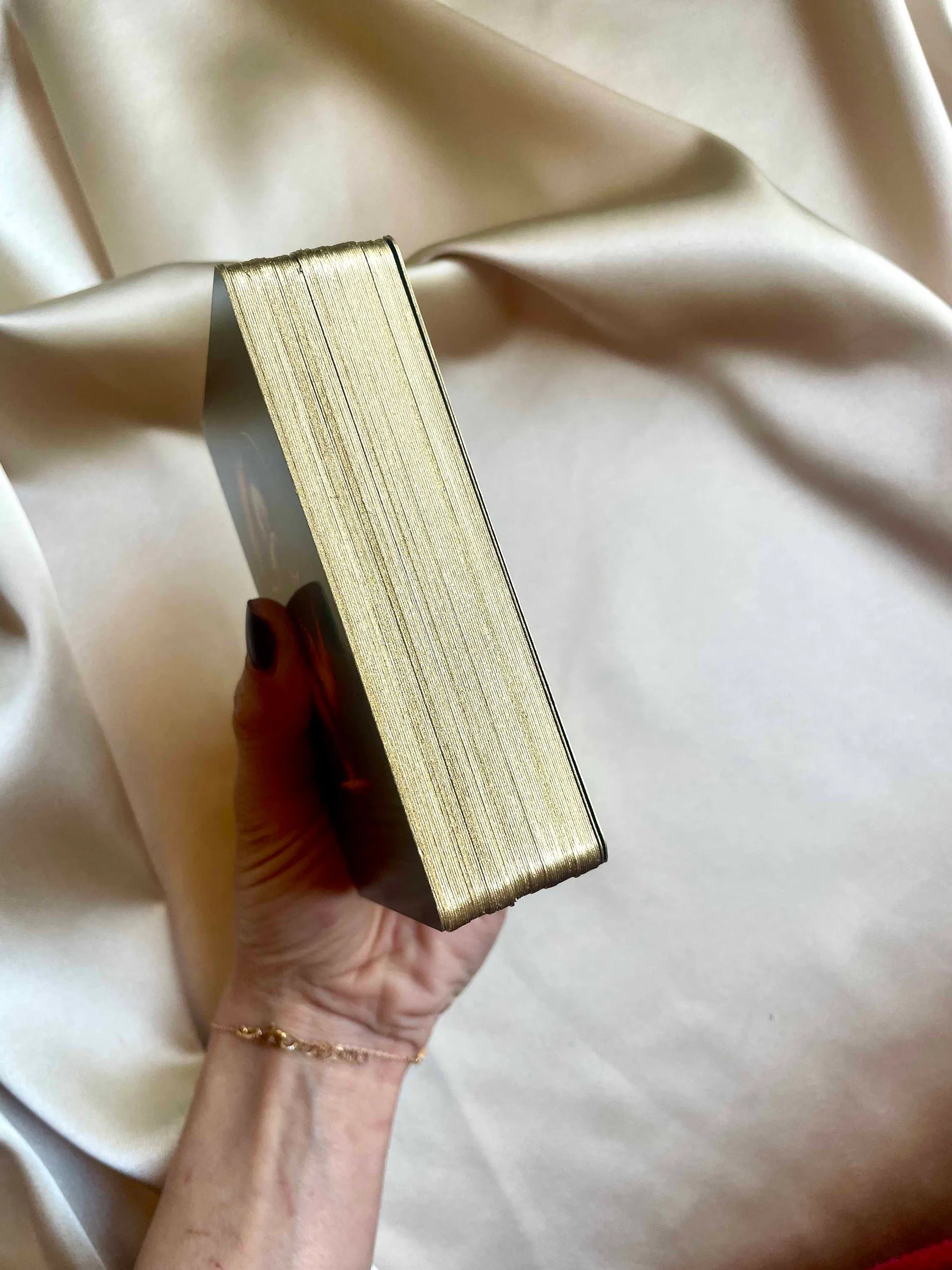 Celestial Carnival Tarot Deck: 78 Cards, Guidebook & Pouch