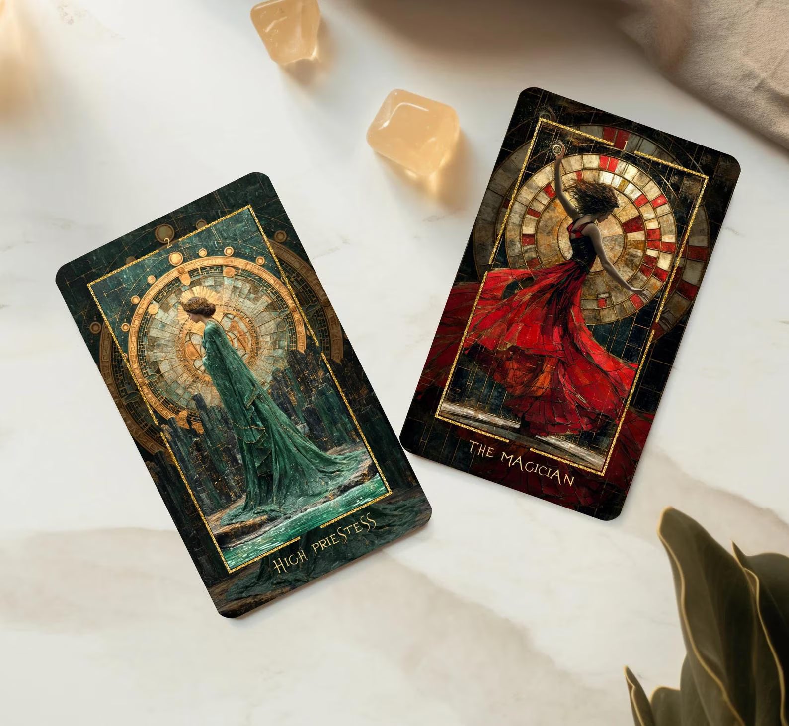 Lunar Cycle Tarot Deck: Vintage-Inspired Cards with Guidebook