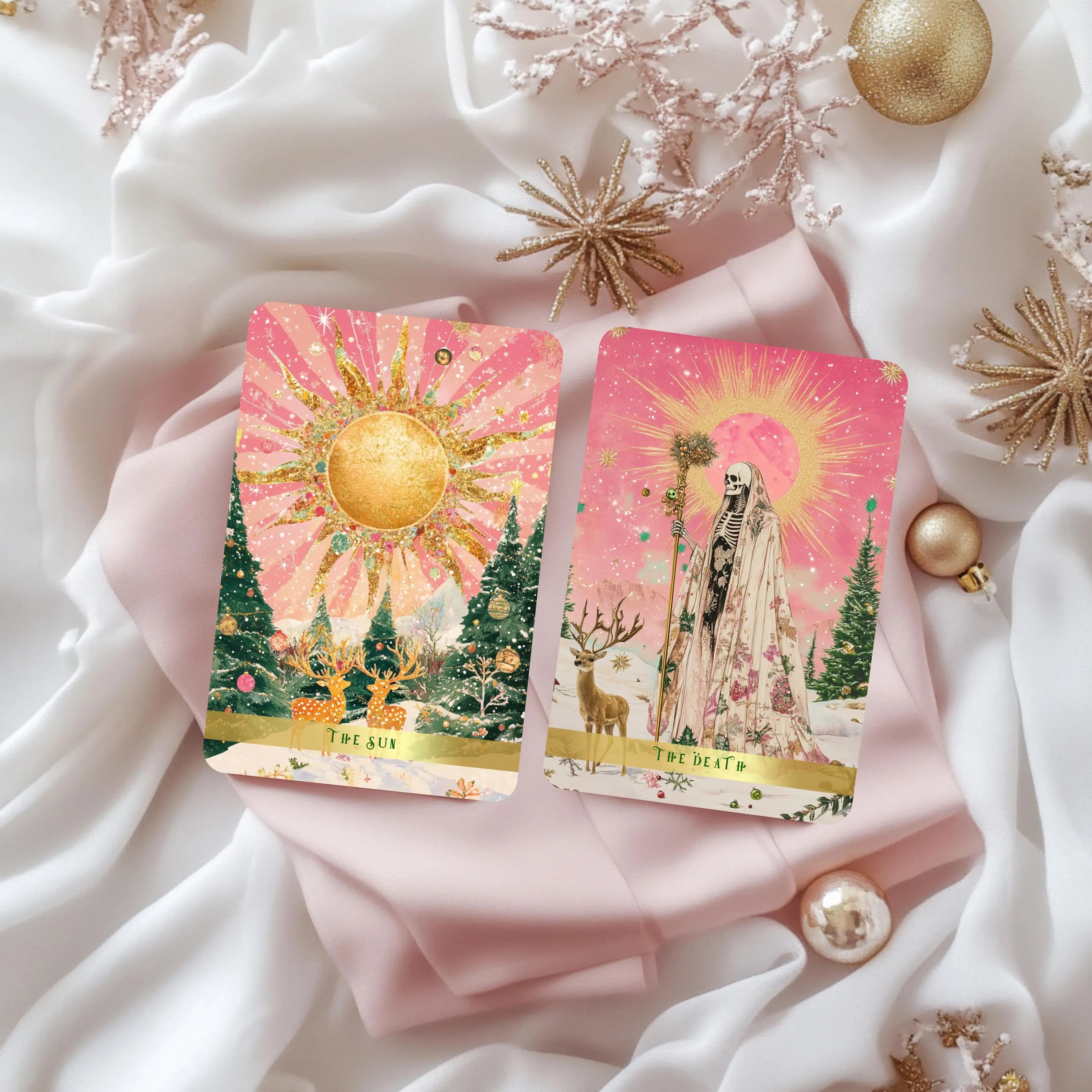 Blushing Noel Tarot Deck: Pink Christmas Tarot Cards with Guidebook